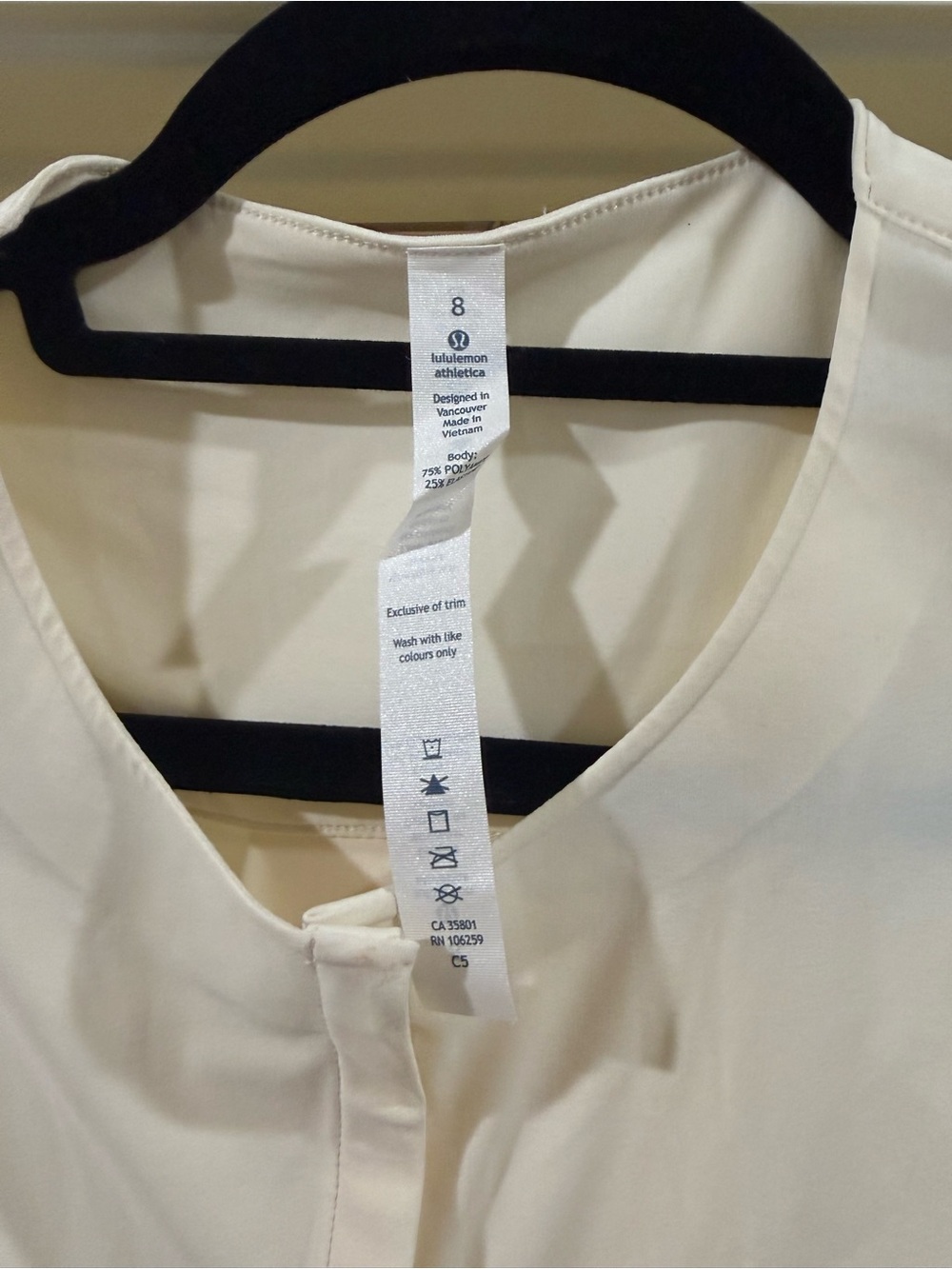 lululemon athletica Women’s Cream Long-Sleeve Shirt Solo Blouse NWT size 8 - Picture 6 of 6